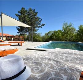 3 Bedroom Villa with Pool and Jacuzzi near Malinska, Sleeps 6-8